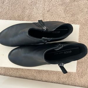 Brand new black Ecco boots only worn once.